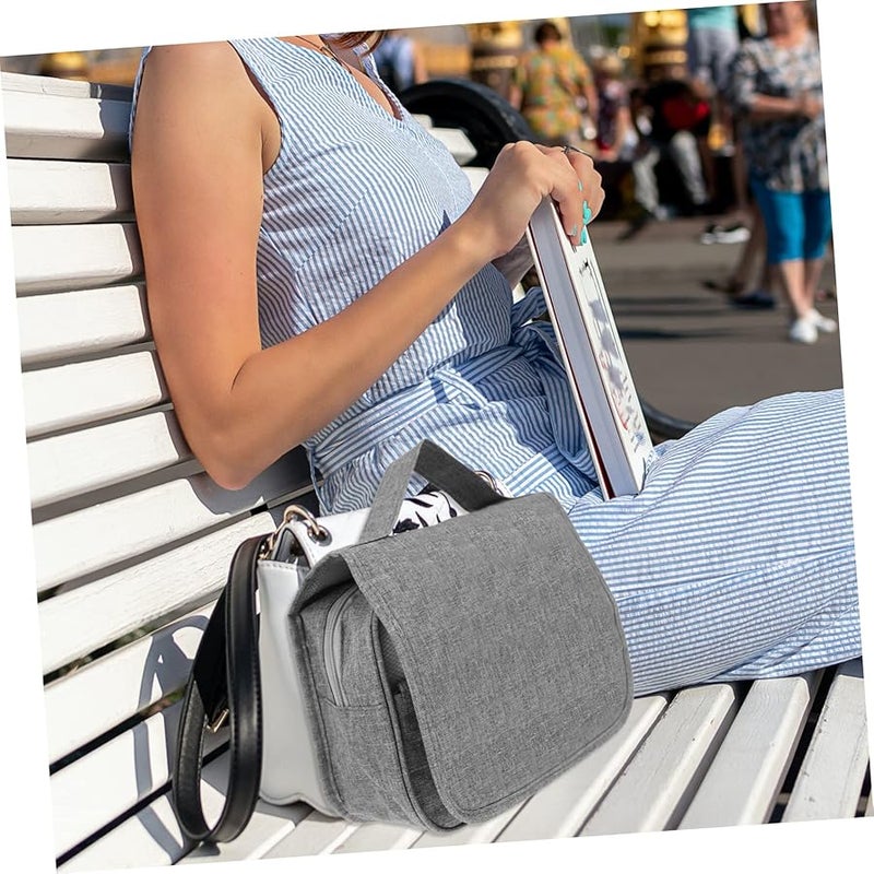 Veemoon Large Capacity Waterproof Hanging Toiletry Bag For Travel Men And Women - Image 4